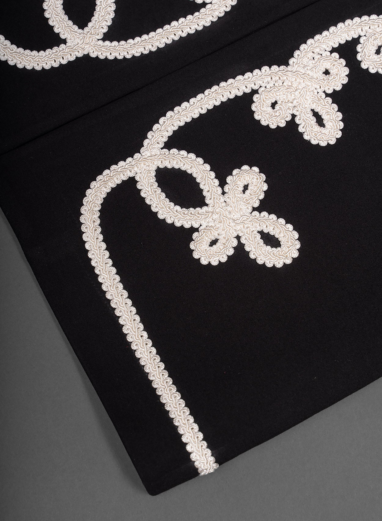 Black Cropped Lace Embroidery Jacket - Image 6