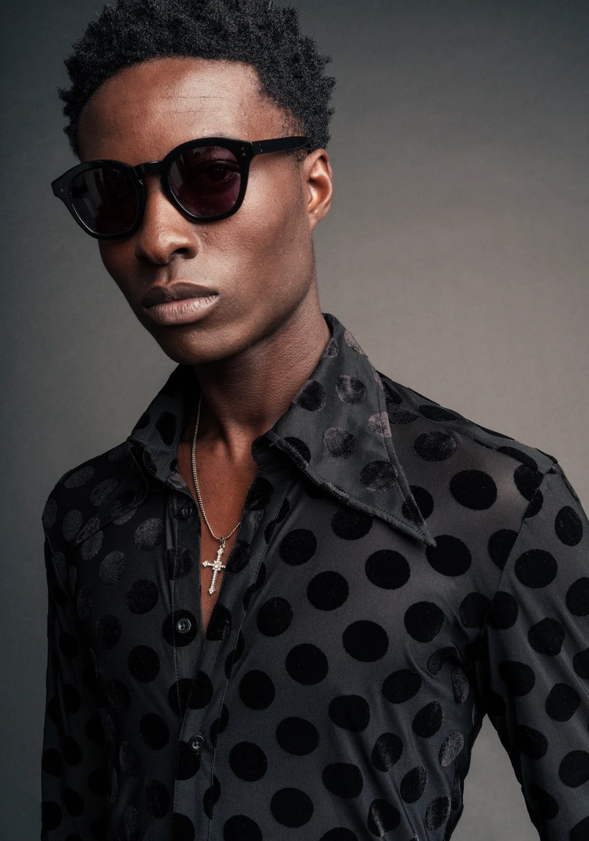 Black Polka Dot Dagger Collar Velvet Shirt - Image 4