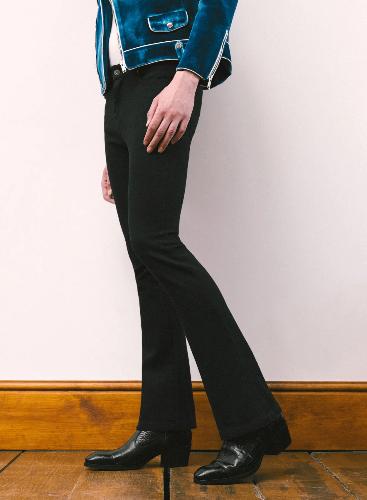 Black Slim Fit Flare Jeans - Image 4