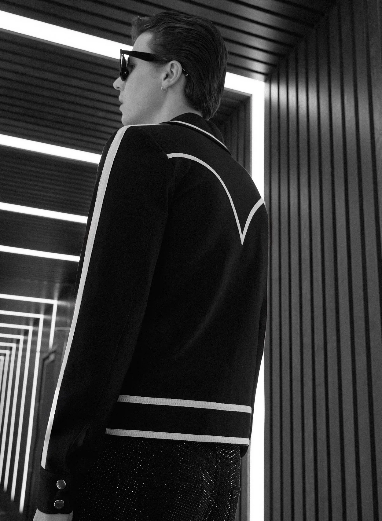 Black 70's Striped Trim Cropped Jacket - Image 5