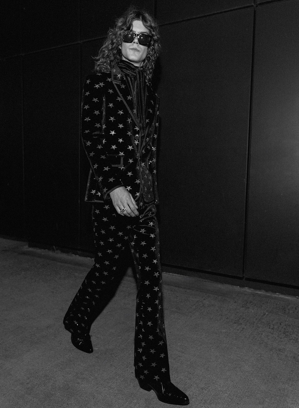 Black Velvet Bolan Star Blazer - Image 5