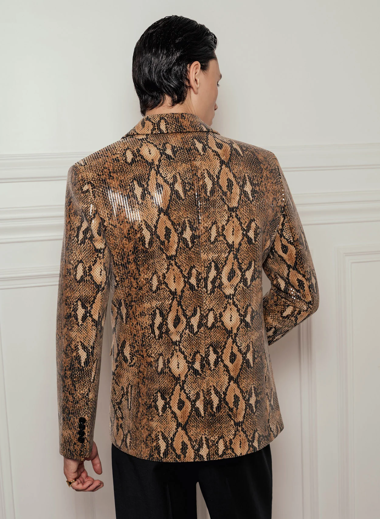 Brown Snake Effect Sequin Blazer - Image 7