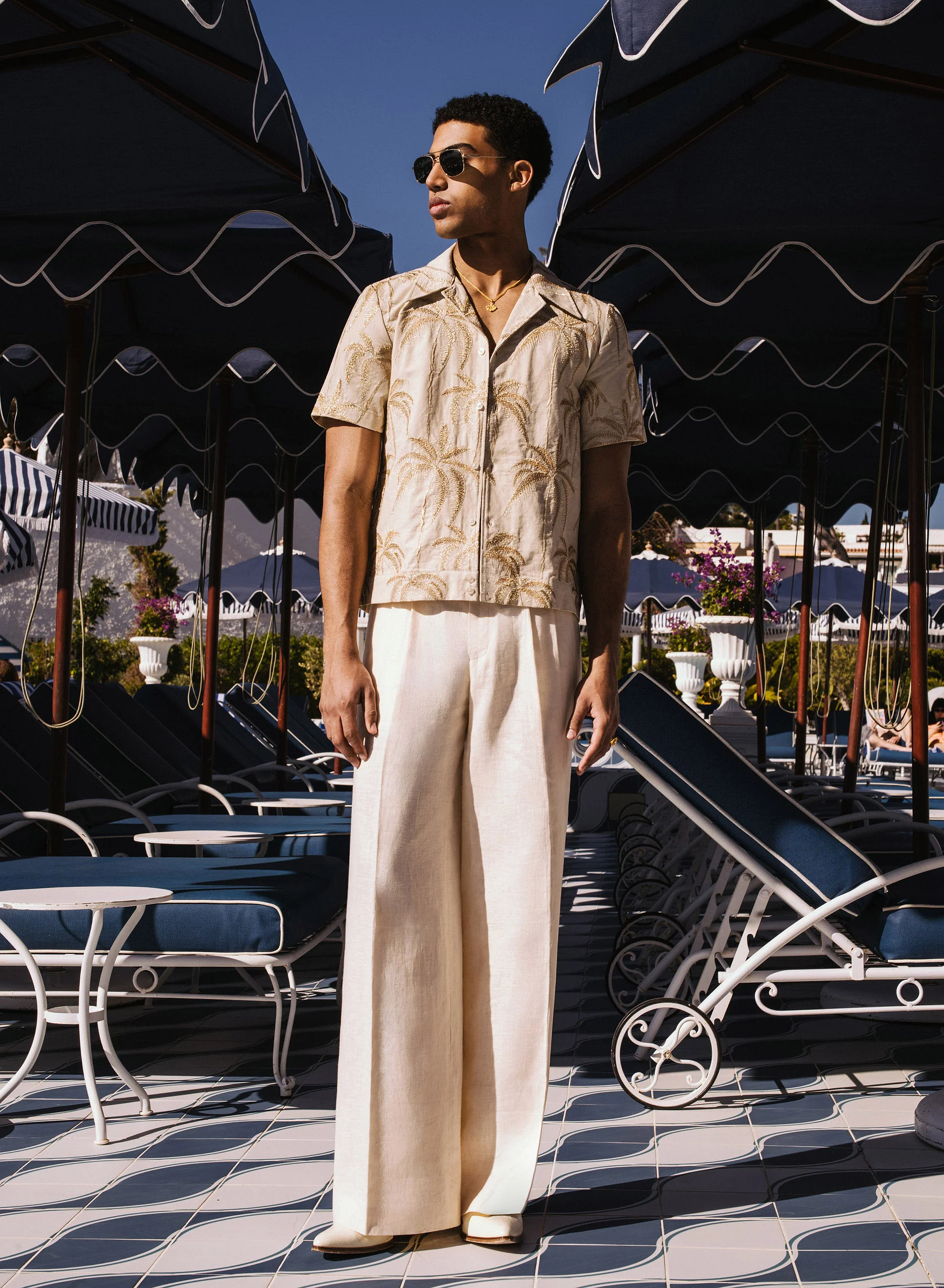Ivory Palm Embroidery Cuban Linen Shirt - Image 4