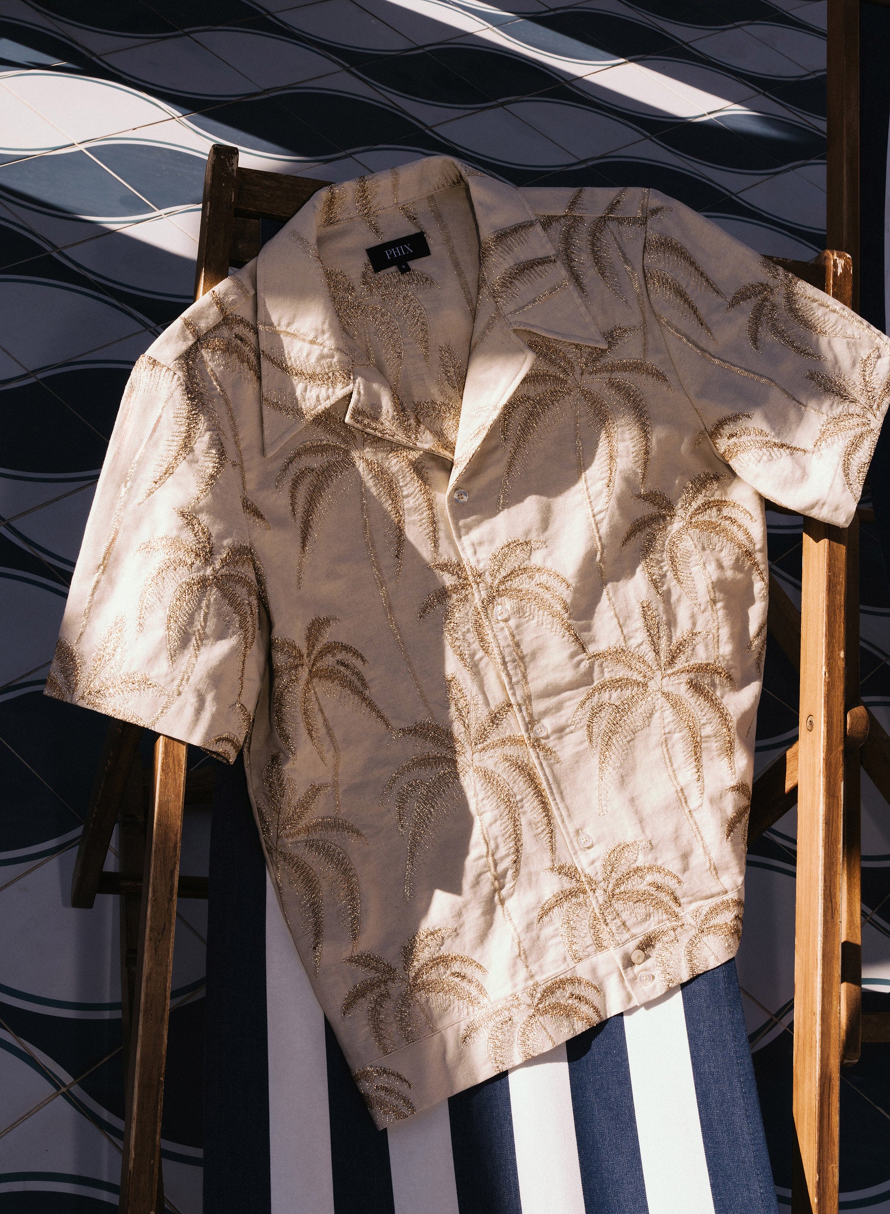Ivory Palm Embroidery Cuban Linen Shirt - Image 5