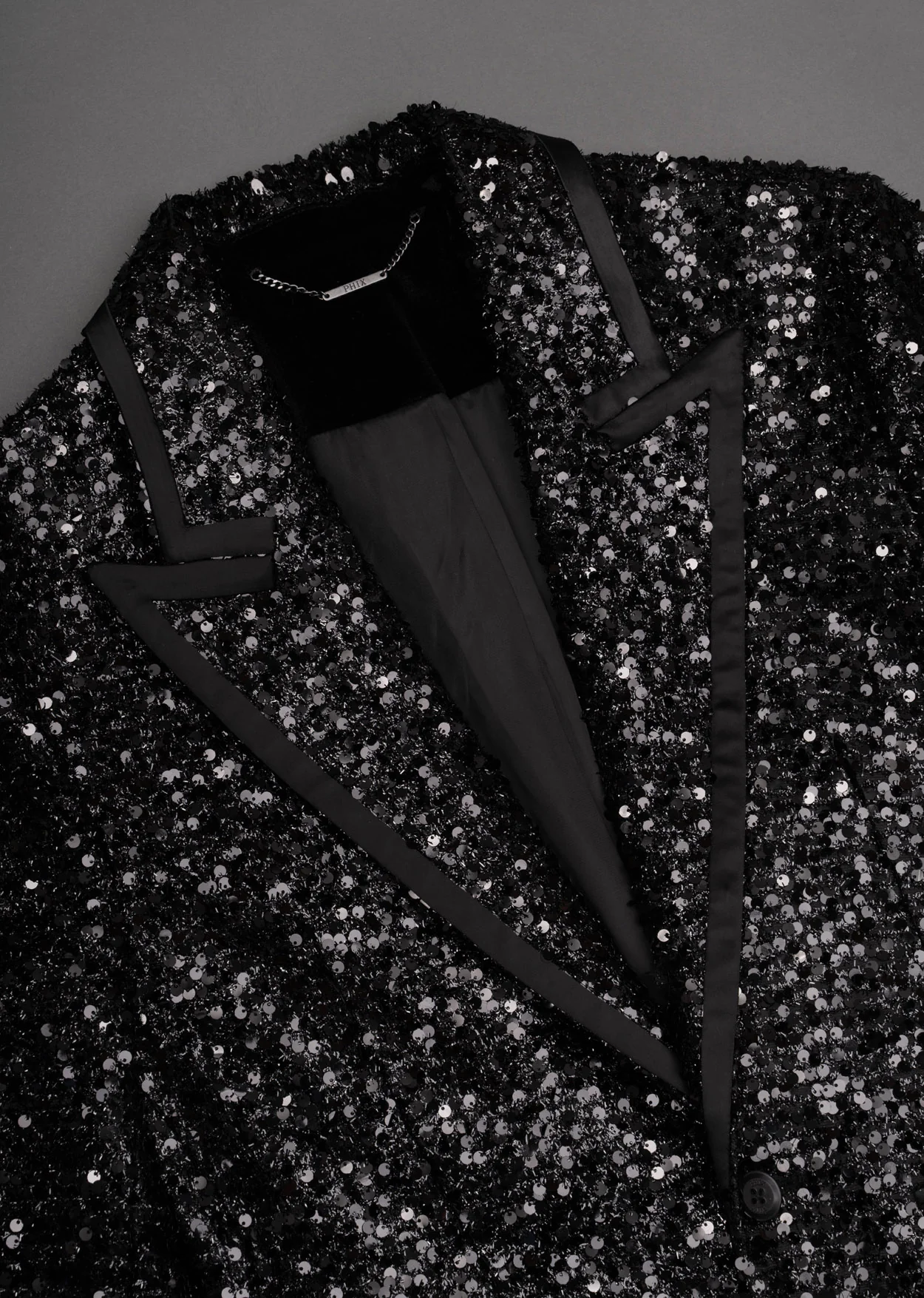 Black Sequin With Satin Trim Lapel Blazer - Image 3
