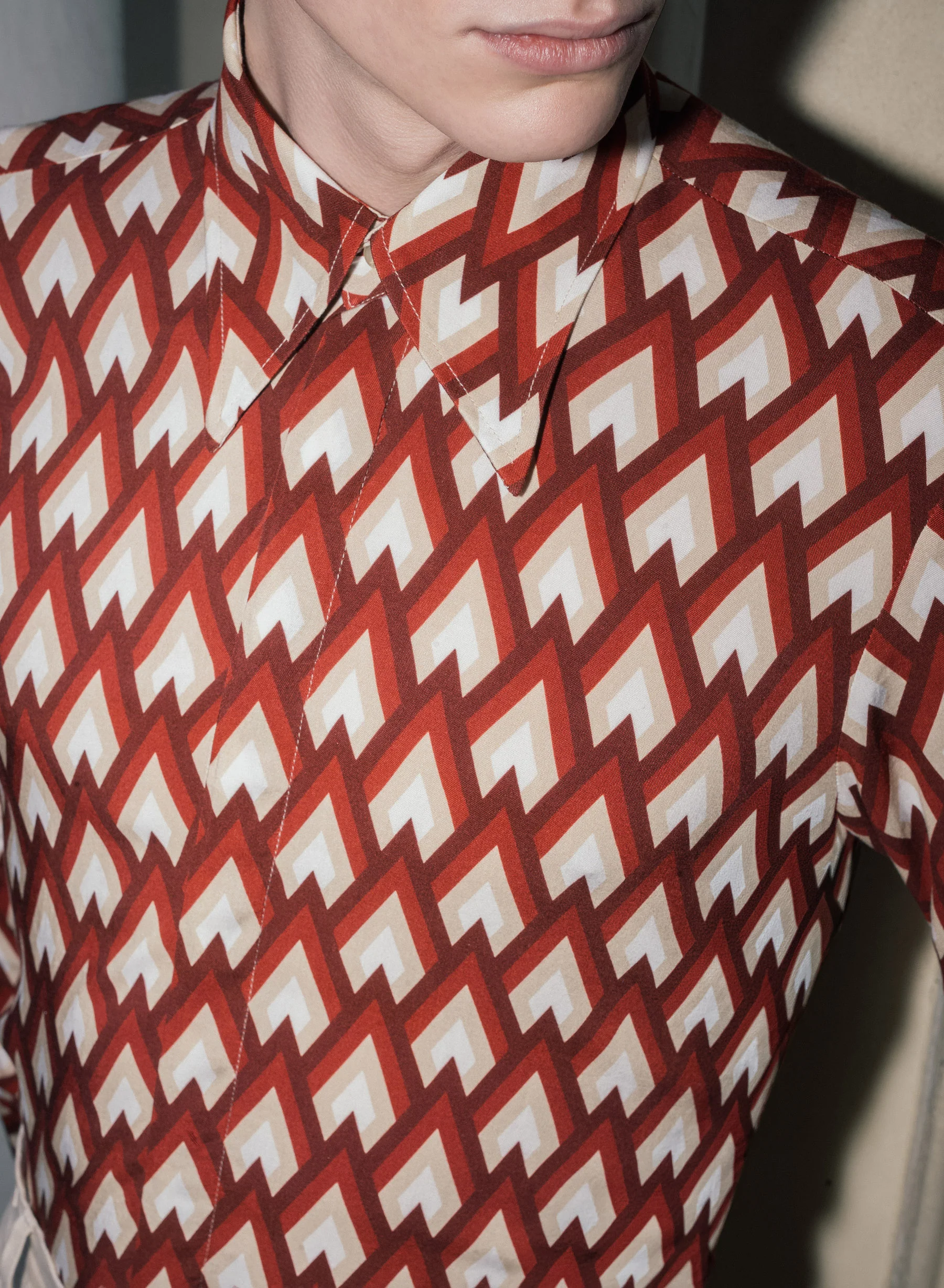 Burgundy Geometric Print Viscose Shirt - Image 5