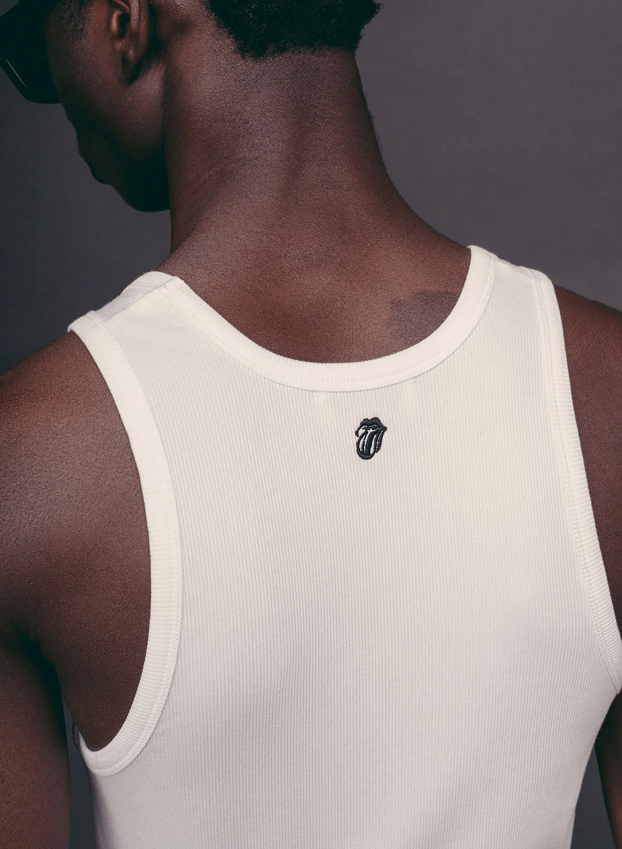 Phix X Rolling Stones White Ribbed Black Embroidered Vest - Image 4