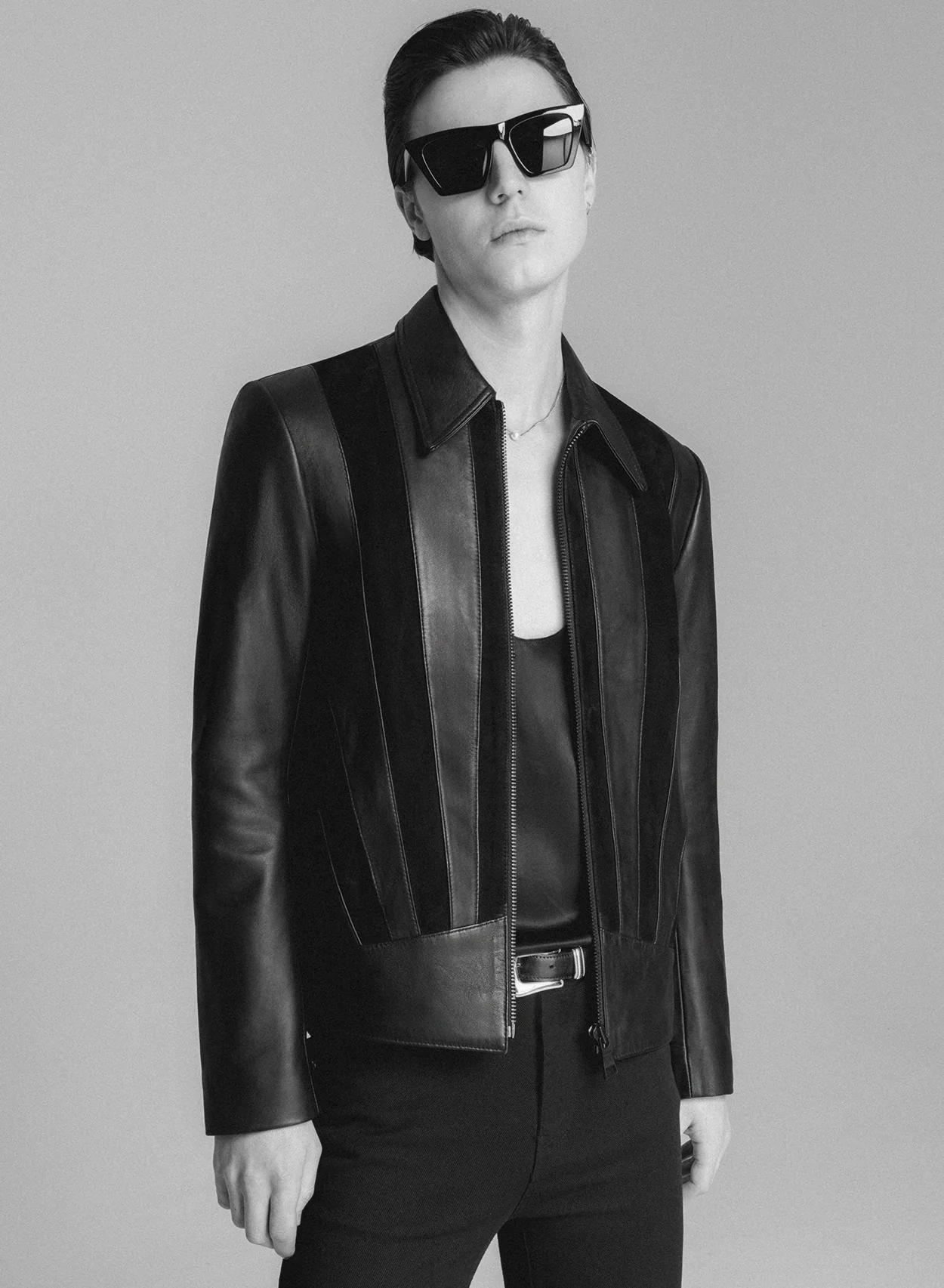 Black Silk Scoop Neck Vest - Image 6
