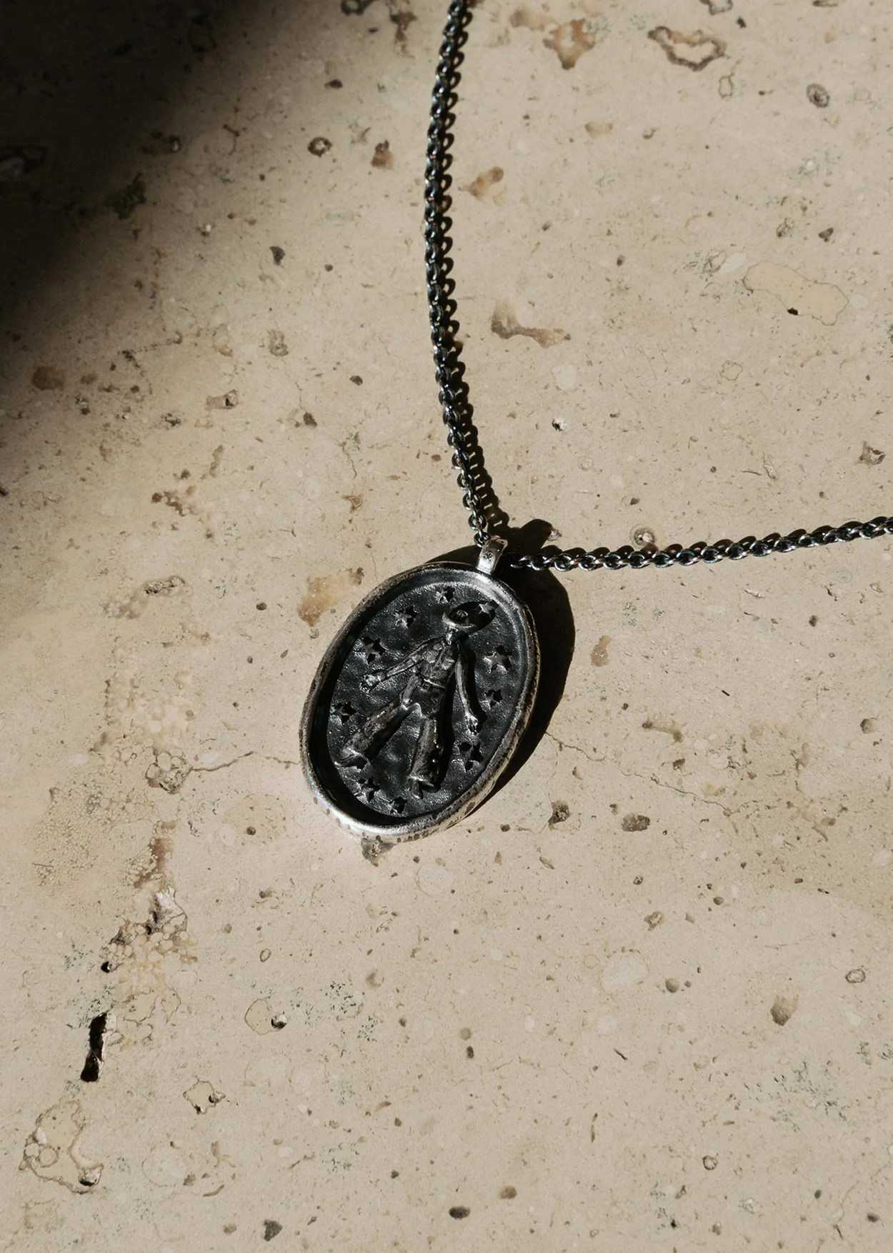 Silver Cowboy Oval Pendant Necklace - Image 2