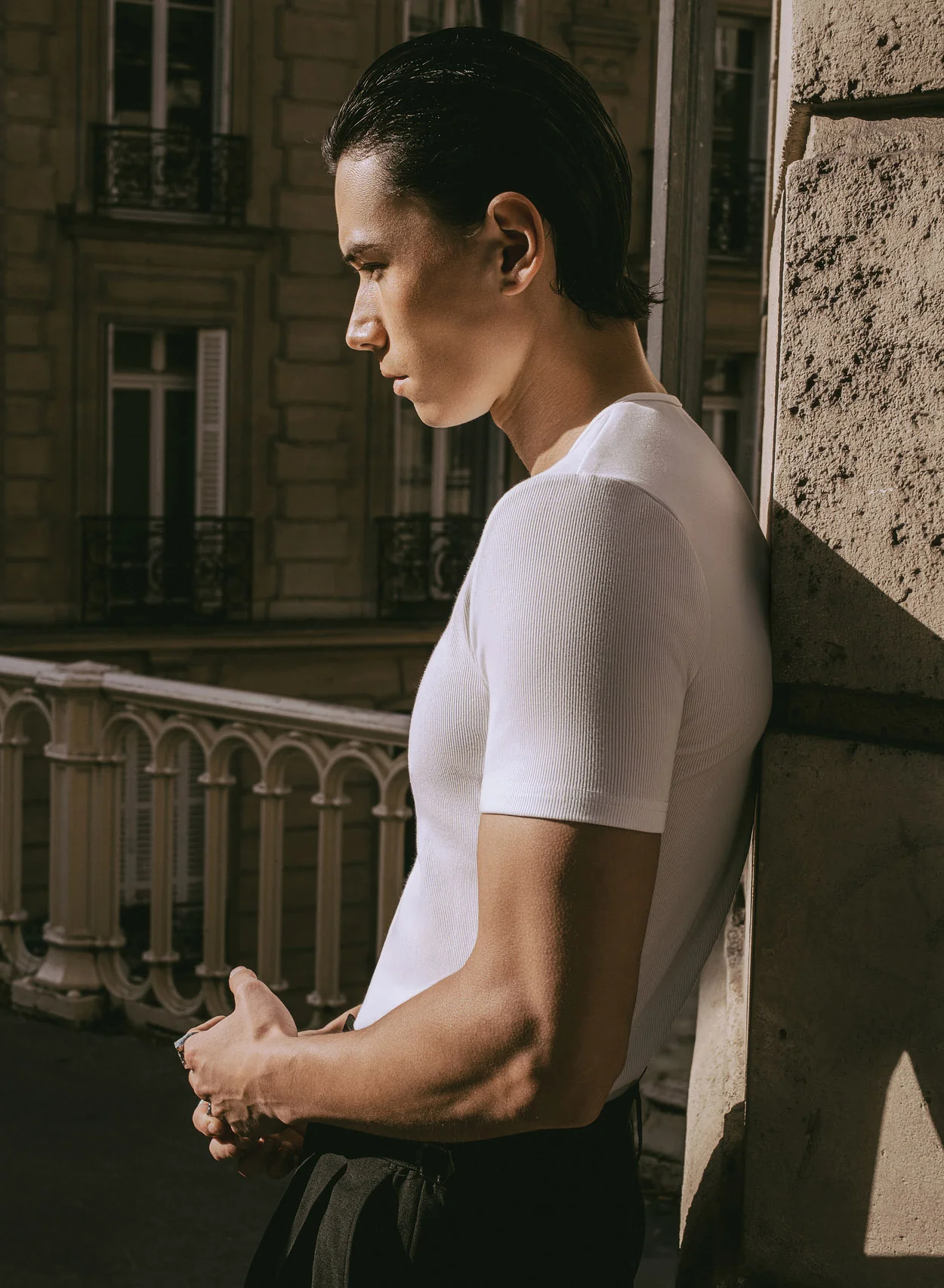 White Ribbed Cotton Henley Zip T-Shirt - Image 5