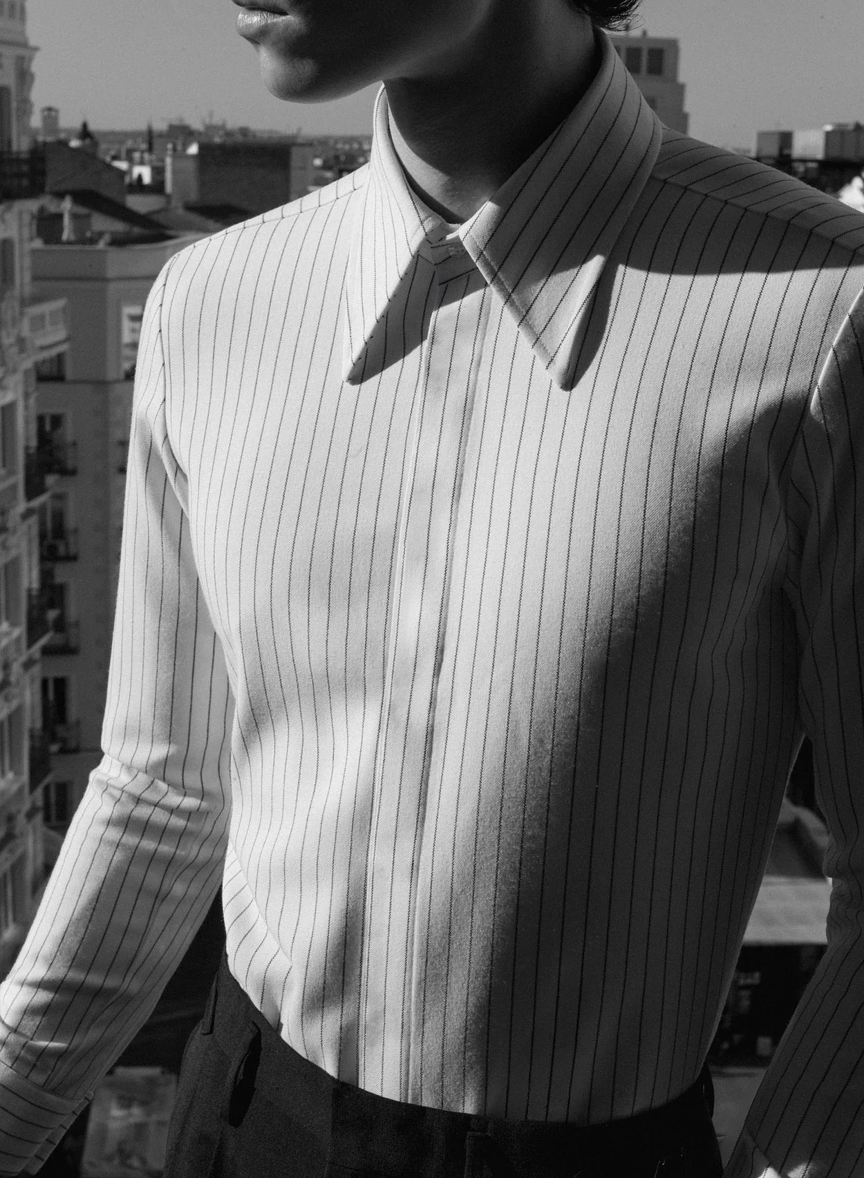 White Pinstripe Point Collar Shirt - Image 5
